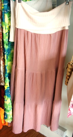pink tiered skirt.jpg